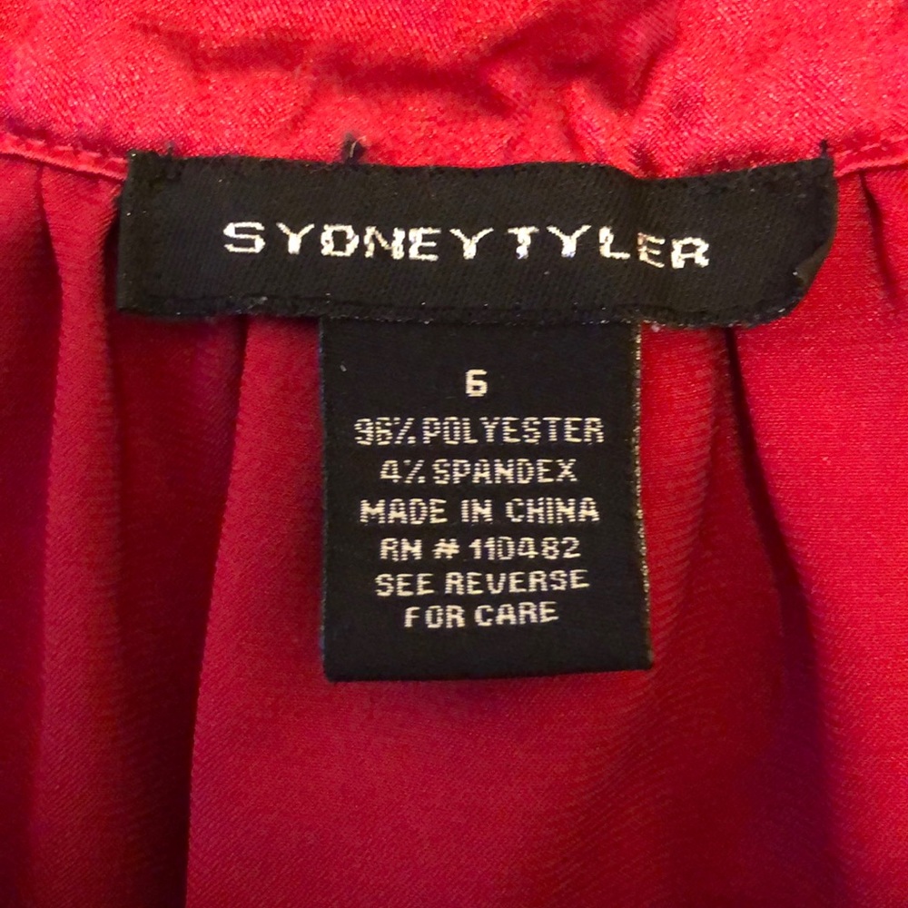 Tank/blouse - Picture 2 of 3